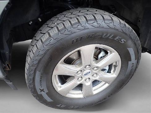 Used 2020 Ford F150 XLT w/ Equipment Group 302A Luxury AWD/4WD image 7