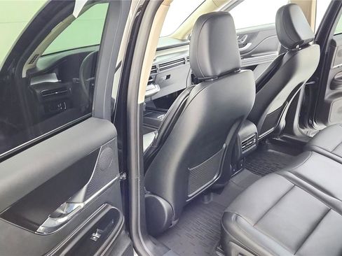 Used 2023 Lincoln Corsair AWD w/ Equipment Group 101A image 25