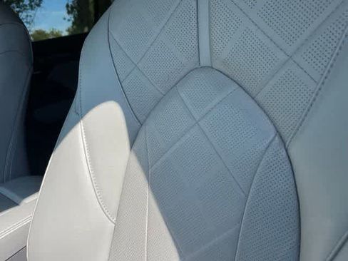 Used 2023 Toyota Highlander Platinum AWD/4WD image 7