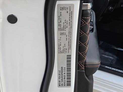 Used 2023 Jeep Grand Cherokee Summit w/ Adv Protech Group IV image 26