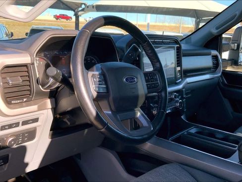 Used 2021 Ford F150 XLT w/ Equipment Group 302A High image 17