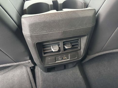 Used 2024 Chevrolet Colorado Z71 w/ Z71 Convenience Package 2 image 34