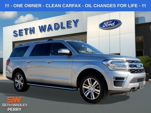 Used 2023 Ford Expedition Max Limited image 1