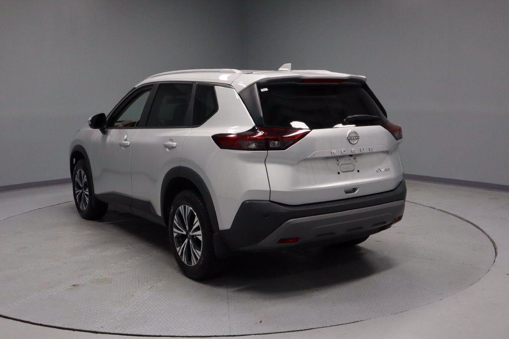 Certified 2023 Nissan Rogue SV w/ SV Premium B Package AWD/4WD image 8