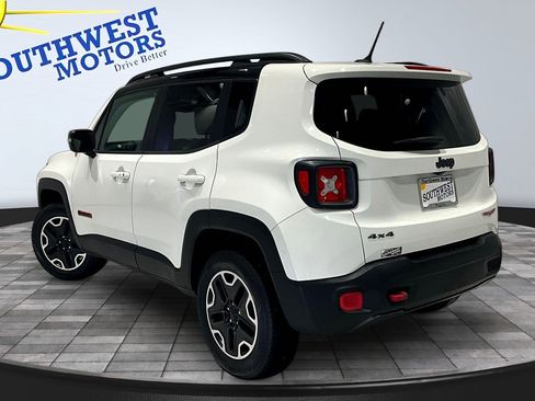 Used 2016 Jeep Renegade Trailhawk AWD/4WD image 5