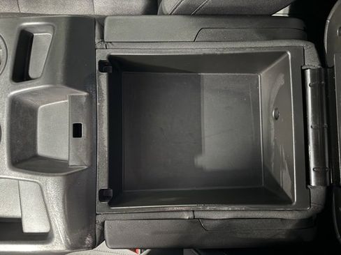 Used 2022 Chevrolet Silverado 1500 LT image 17