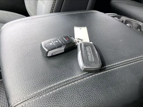 Used 2024 RAM 1500 Big Horn image 35