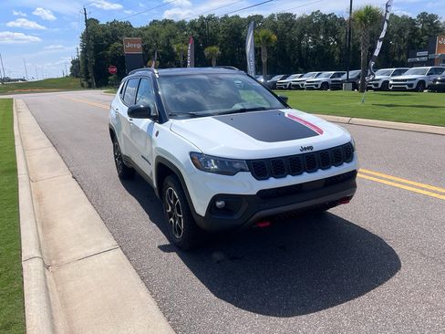 New 2026 Jeep Compass Trailhawk AWD/4WD image 1