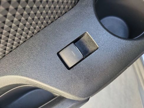 Used 2021 Toyota C-HR LE image 14