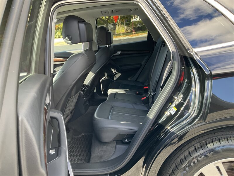 Used 2019 Audi Q5 2.0T Premium Plus AWD/4WD image 12