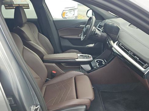 Used 2025 BMW X2 xDrive28i image 14