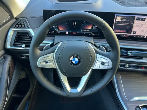 New 2026 BMW X7 xDrive40i AWD/4WD image 26
