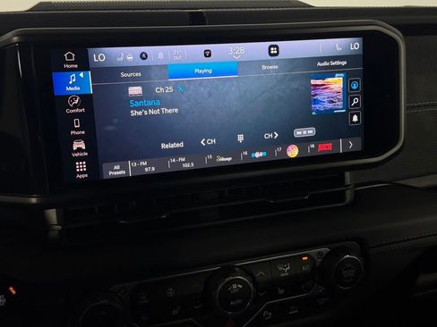 Used 2025 Jeep Wrangler Unlimited Rubicon 4xe w/ Safety Group image 18