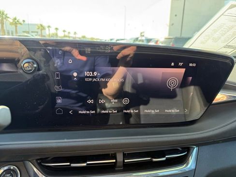 Certified 2025 Buick Envista Preferred image 25