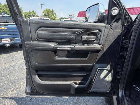 Used 2019 RAM 2500 Limited AWD/4WD image 22