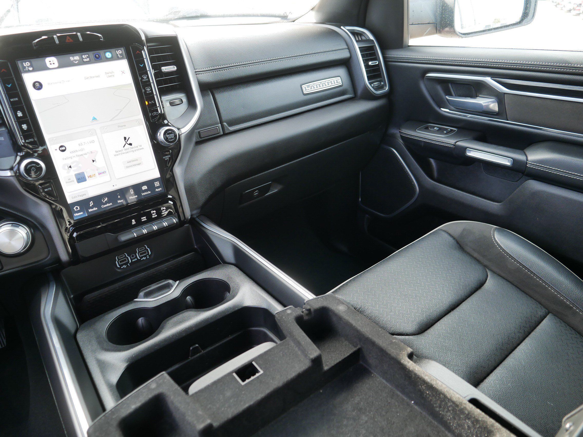Used 2023 RAM 1500 Laramie AWD/4WD image 11