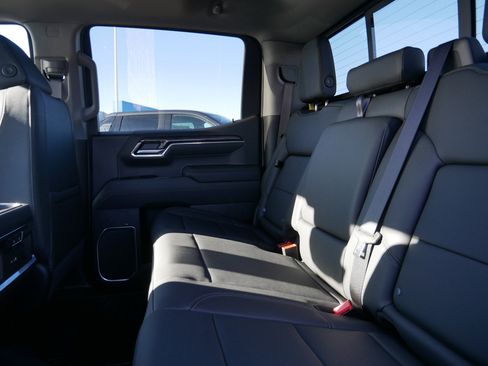 New 2026 Chevrolet Silverado 1500 LTZ w/ LTZ Premium Package AWD/4WD image 5