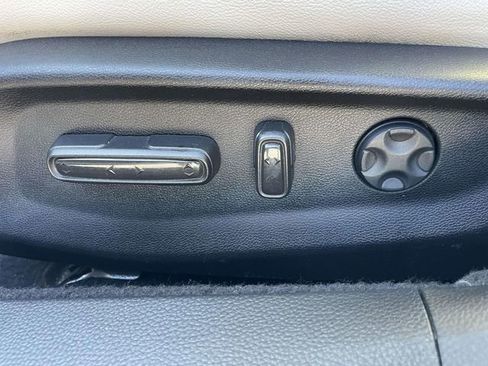 Used 2021 Honda Accord Touring image 17