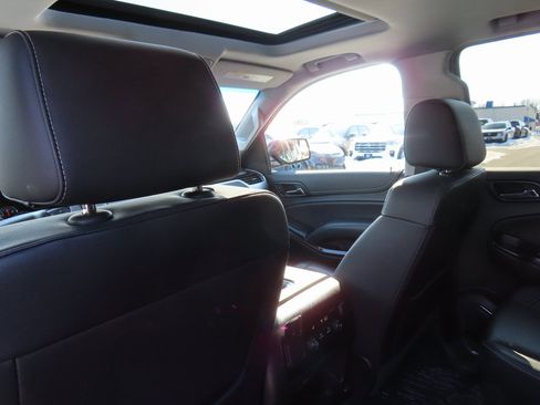 Used 2019 GMC Yukon XL SLT image 29