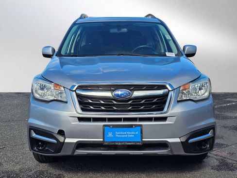 Used 2017 Subaru Forester 2.5i Premium w/ All-Weather Package image 8