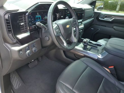 Used 2024 Chevrolet Silverado 1500 LTZ w/ LTZ Convenience Package II image 20