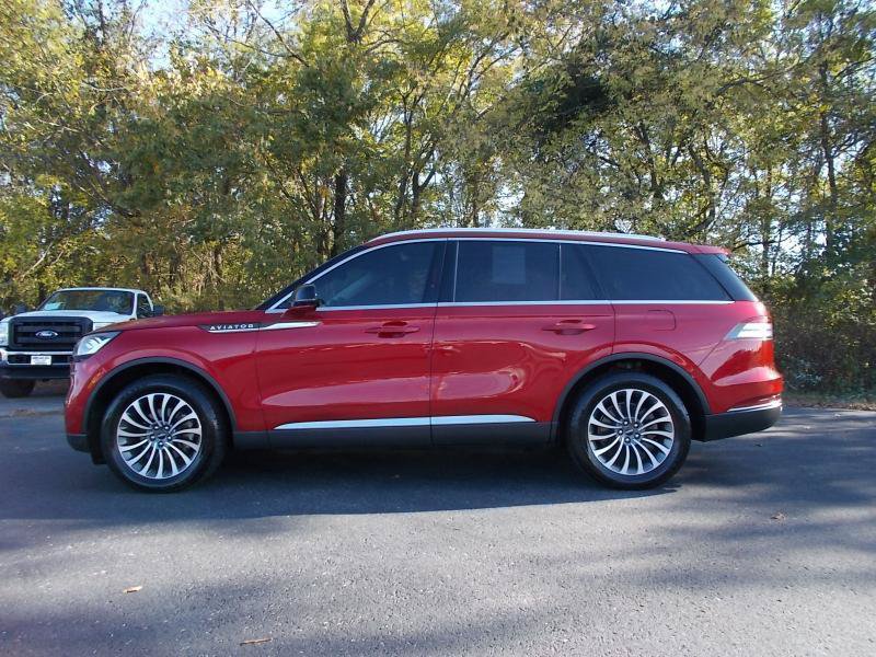 Used 2020 Lincoln Aviator Reserve w/ Equipment Group 201A AWD/4WD image 2