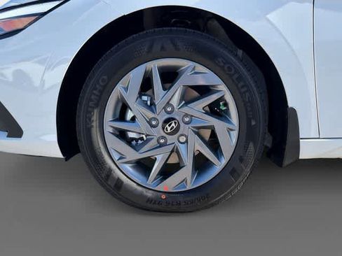 New 2026 Hyundai Elantra Blue image 9