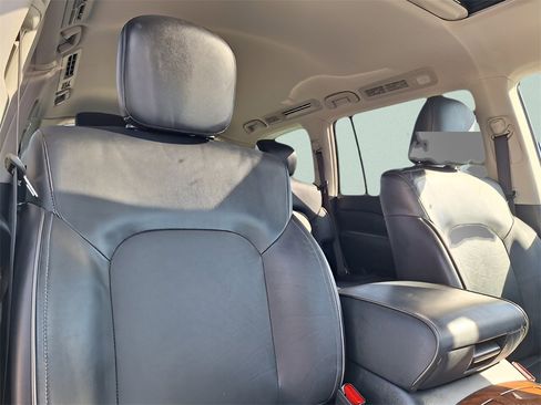 Used 2018 INFINITI QX80 Base image 31