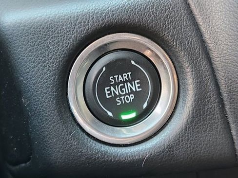 Used 2021 Chevrolet Tahoe Z71 w/ Z71 Signature Package image 7