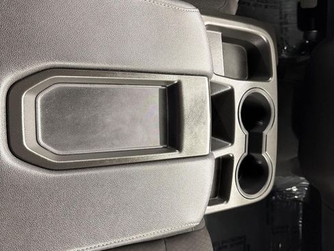 Used 2024 Chevrolet Silverado 1500 LT AWD/4WD image 16