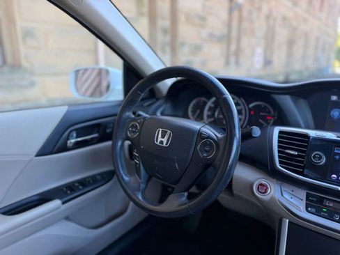 Used 2013 Honda Accord EX-L image 16