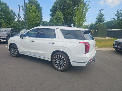 Used 2025 Hyundai Palisade Calligraphy AWD/4WD image 6
