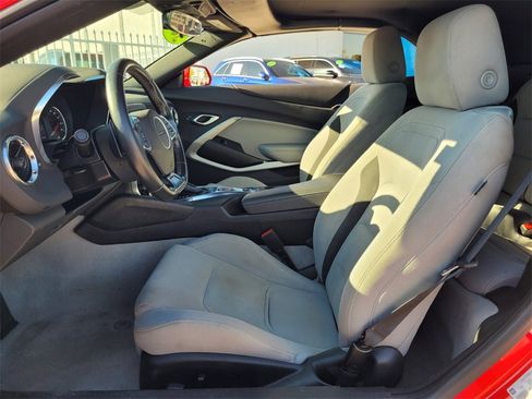 Used 2023 Chevrolet Camaro LT image 13