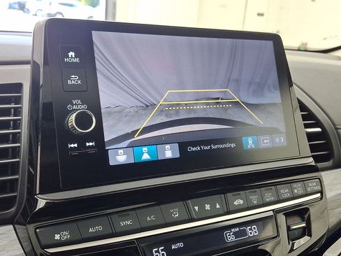 Used 2025 Honda Odyssey Elite image 15
