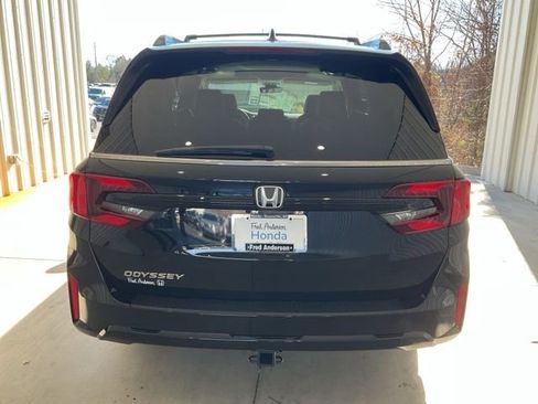 New 2026 Honda Odyssey EX-L image 24
