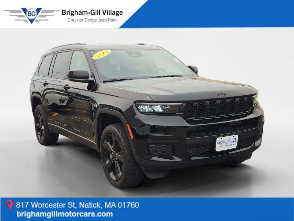 Used 2023 Jeep Grand Cherokee L Laredo AWD/4WD image 1