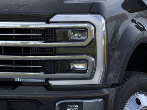New 2026 Ford F450 Platinum w/ Platinum Plus Package AWD/4WD image 18