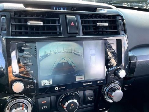 Used 2023 Toyota 4Runner TRD Off-Road Premium w/ Off Road Premium Plus Package image 14