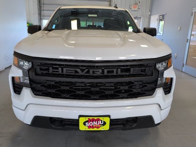 Used 2023 Chevrolet Silverado 1500 Custom w/ LPO, Dark Essentials Package AWD/4WD image 6