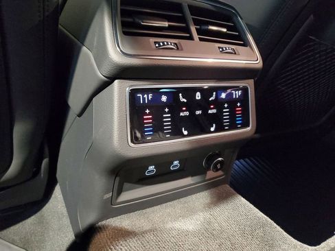 Used 2024 Audi RS 6 performance image 13