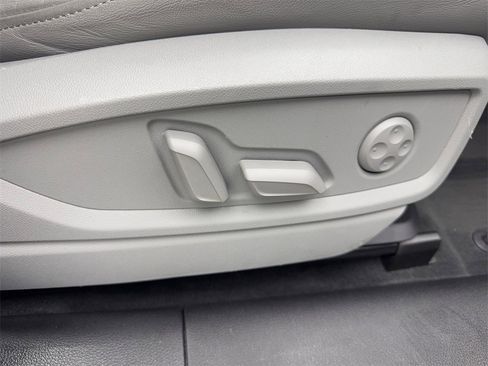 Used 2023 Audi Q5 2.0T Premium Plus w/ Premium Plus Package image 48