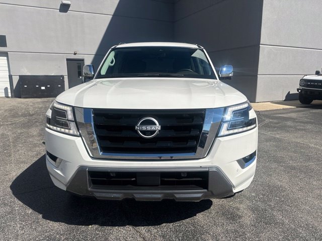 Used 2023 Nissan Armada Platinum w/ Captain's Chairs Package AWD/4WD image 8