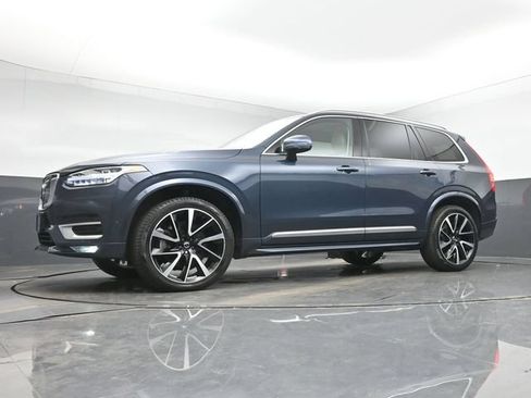 Used 2023 Volvo XC90 B6 Plus w/ Protection Package Premier AWD/4WD image 13