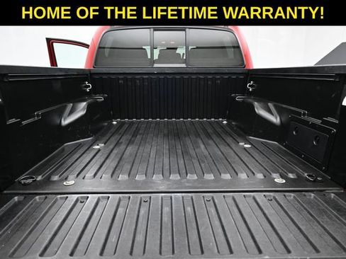 Used 2021 Toyota Tacoma SR AWD/4WD image 34