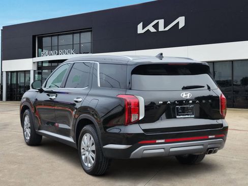 Used 2024 Hyundai Palisade SEL FWD image 5