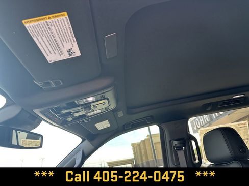 New 2026 GMC Yukon Denali w/ Sun & Power Step Package image 17