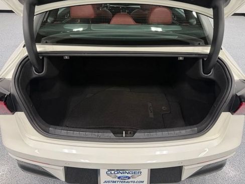 Used 2025 Kia K5 GT-Line w/ GT-Line Premium Package FWD image 40
