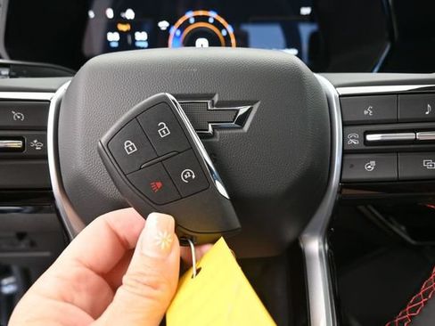 New 2026 Chevrolet Colorado Z71 w/ Technology Package AWD/4WD image 29