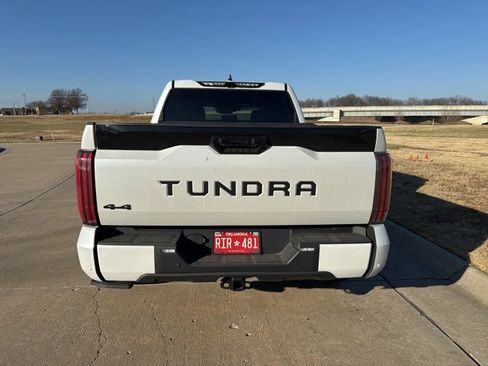 Used 2024 Toyota Tundra Platinum image 4