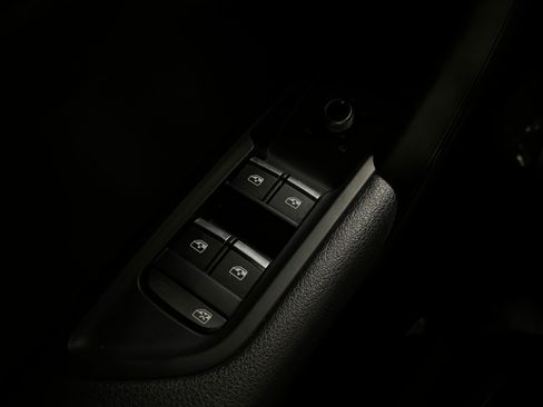 Used 2018 Audi Q5 2.0T Premium Plus w/ Premium Plus Package image 24